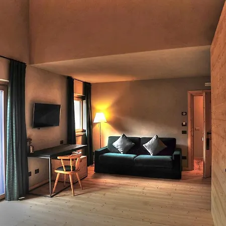 Alpi & Golf Hotel Bormio Exterior foto